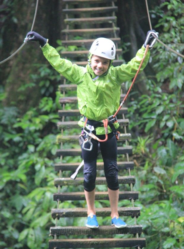 canyoning-canopy-tours-Costa-Rica-explornatura-travel-agency-excursion-costa-rica