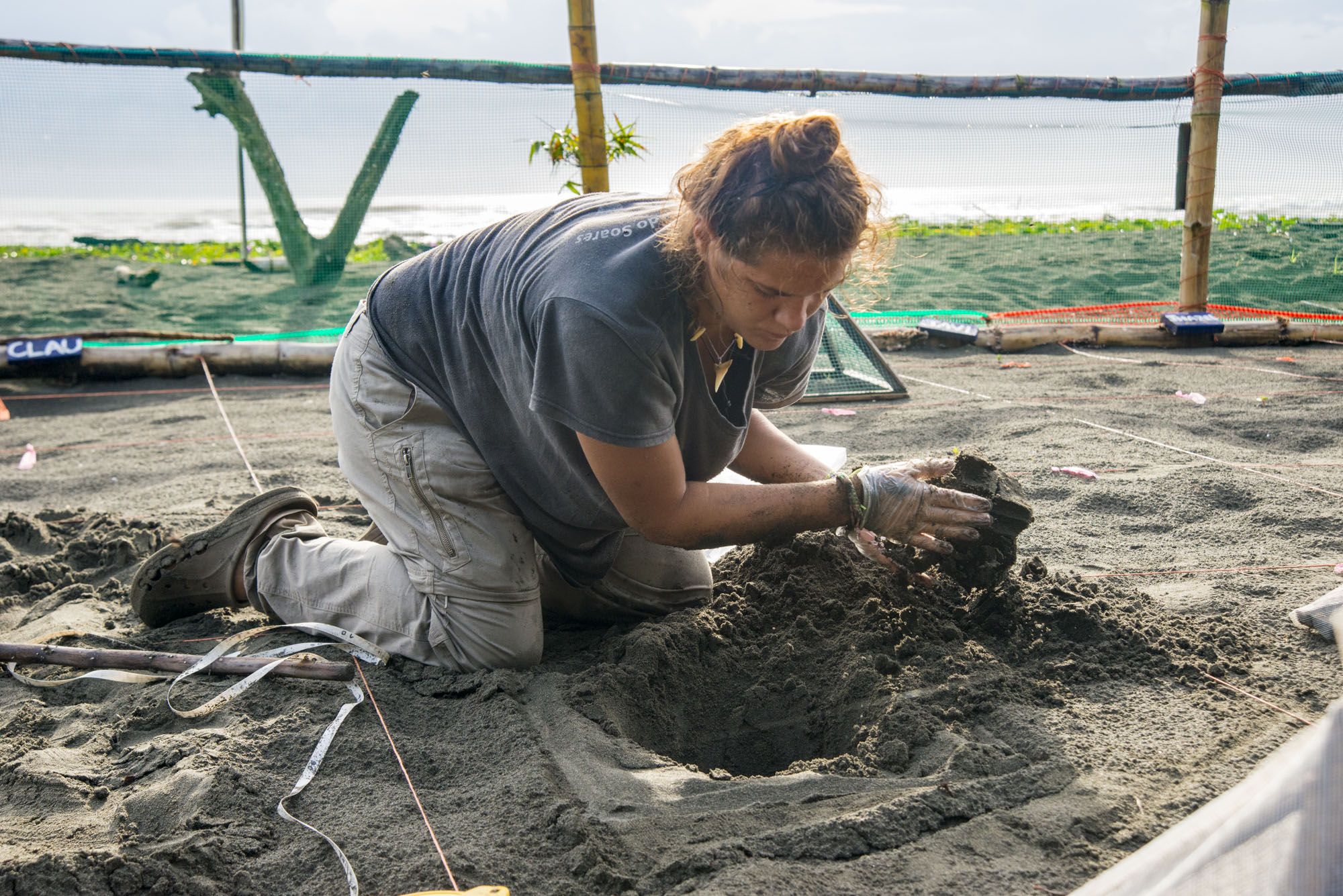 learn-spanish-and-rescue-turtles-in-turrialba-costa-rica-explornatura