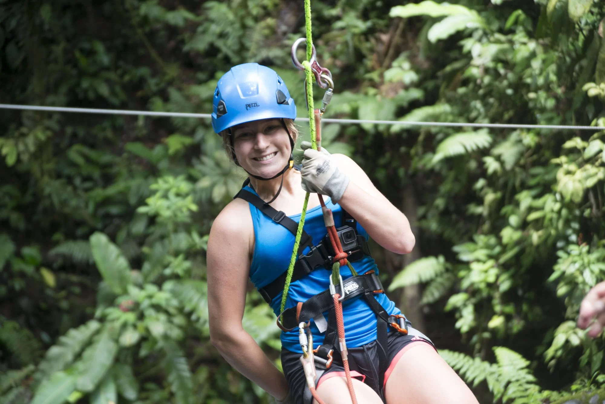 canyoning-canopy-tours-Costa-Rica-explornatura-travel-agency-excursion-costa-rica